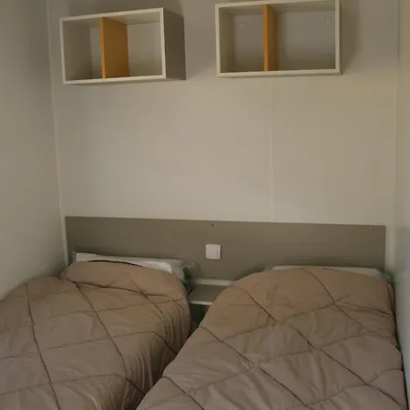 Campeggio Mobil Premium 6 Personnes Très Confortable Climatisé